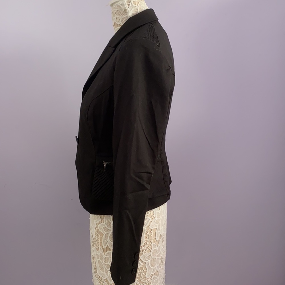 Bebe Chic Blazer - image 4